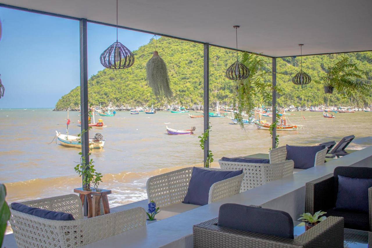 Aownoi Bay Resort Prachuap Khiri Khan Exterior photo