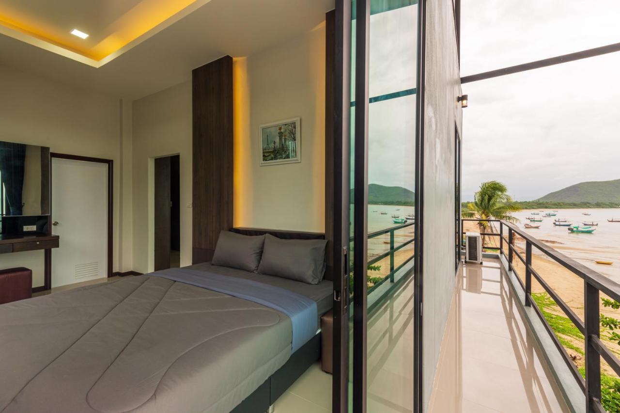 Aownoi Bay Resort Prachuap Khiri Khan Exterior photo