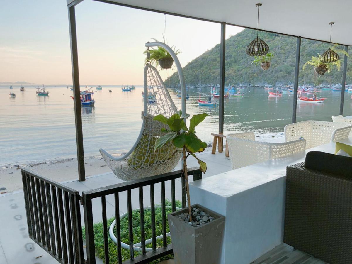 Aownoi Bay Resort Prachuap Khiri Khan Exterior photo